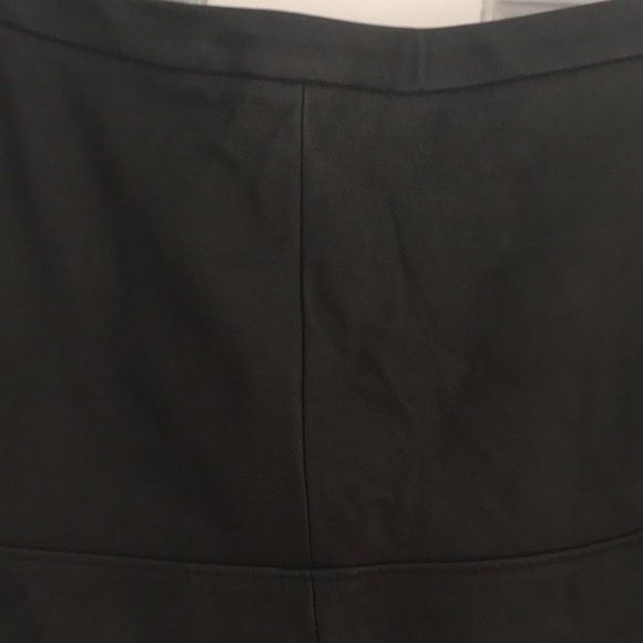 SKIRT like Leather - Picture 2 of 4